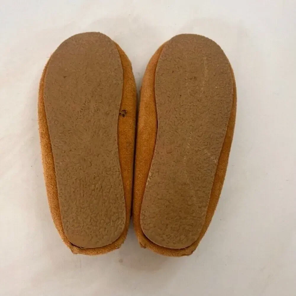 Minnetonka Shoes Moccasins Kids Youth Size 1 Cally Brown Suede Leather Slippers